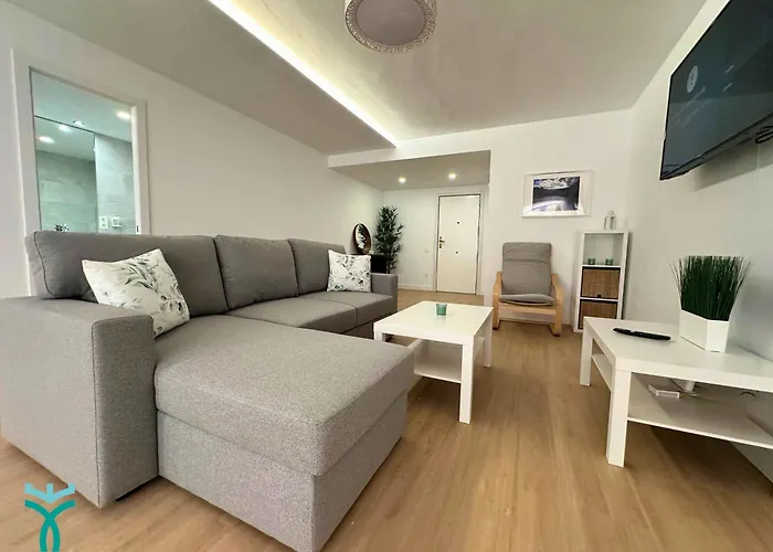 Dos Torres Europa - Amplio Y Moderno Con 3 En Zona Tranquila Cerca Del Centro *